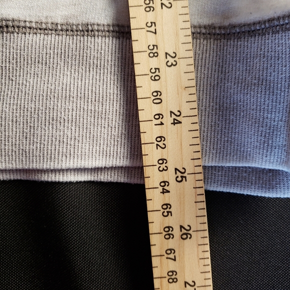 Beach Lunch Lounge Crewneck Sweatshirt Medium - Picture 4 of 5